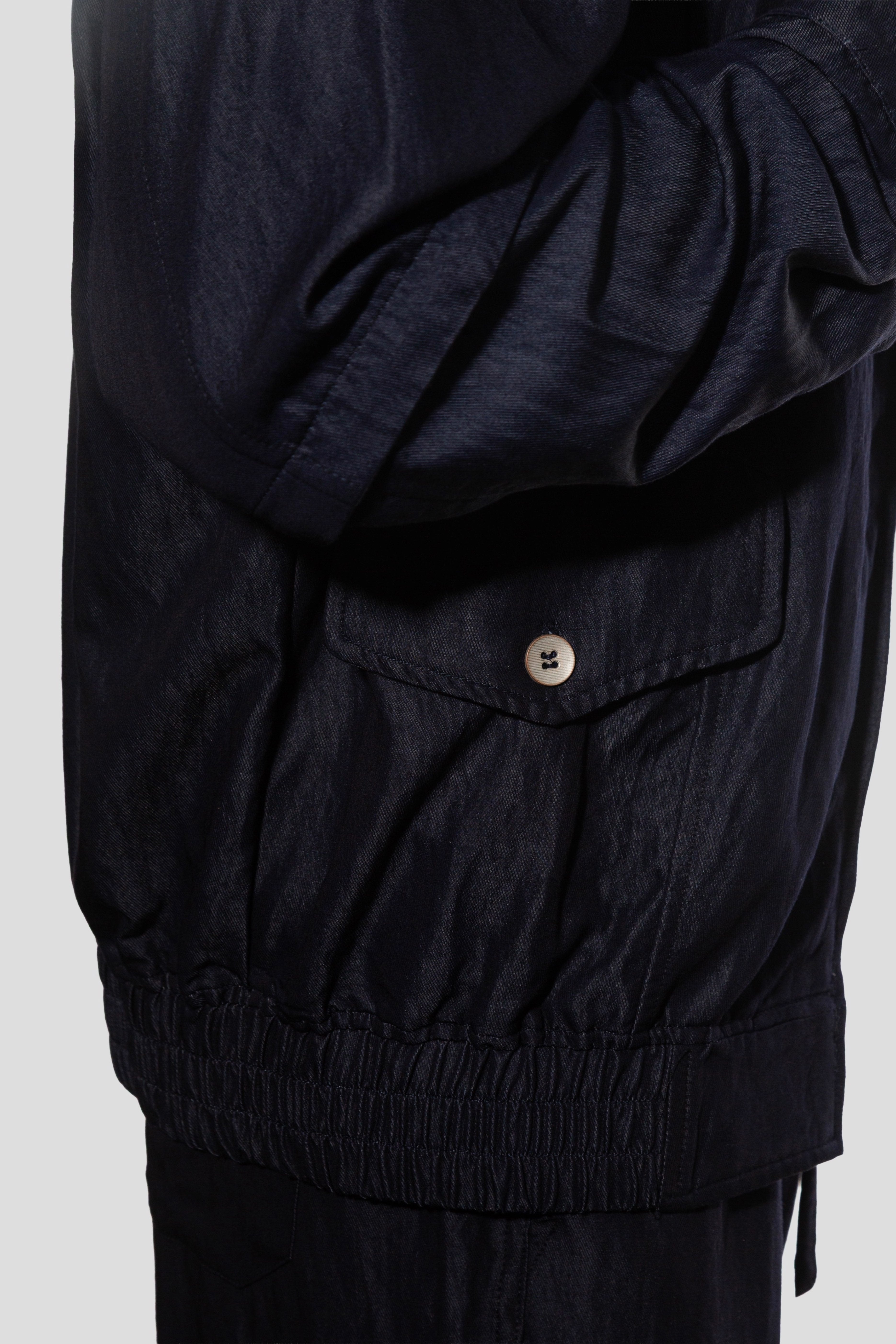 VESTE EN JEAN BLEU À MANCHES AMOVIBLES