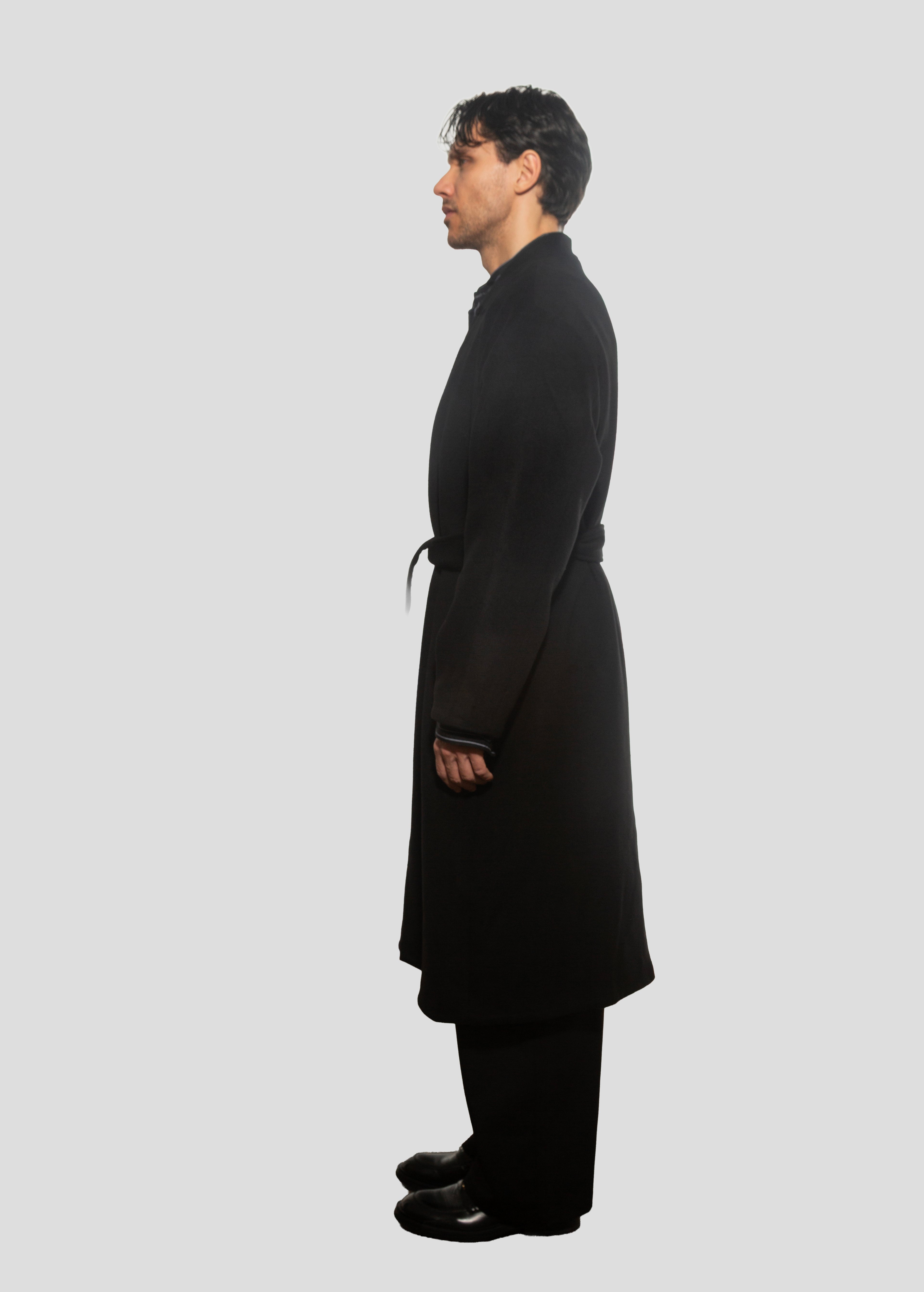 Cappotto lungo in lana con cintura